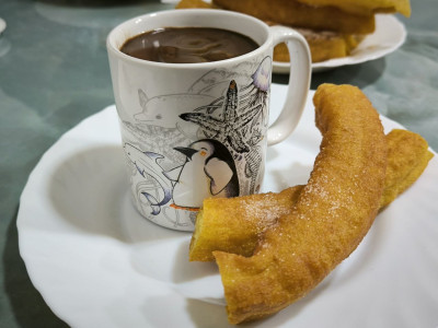 chocolate & churros.jpg